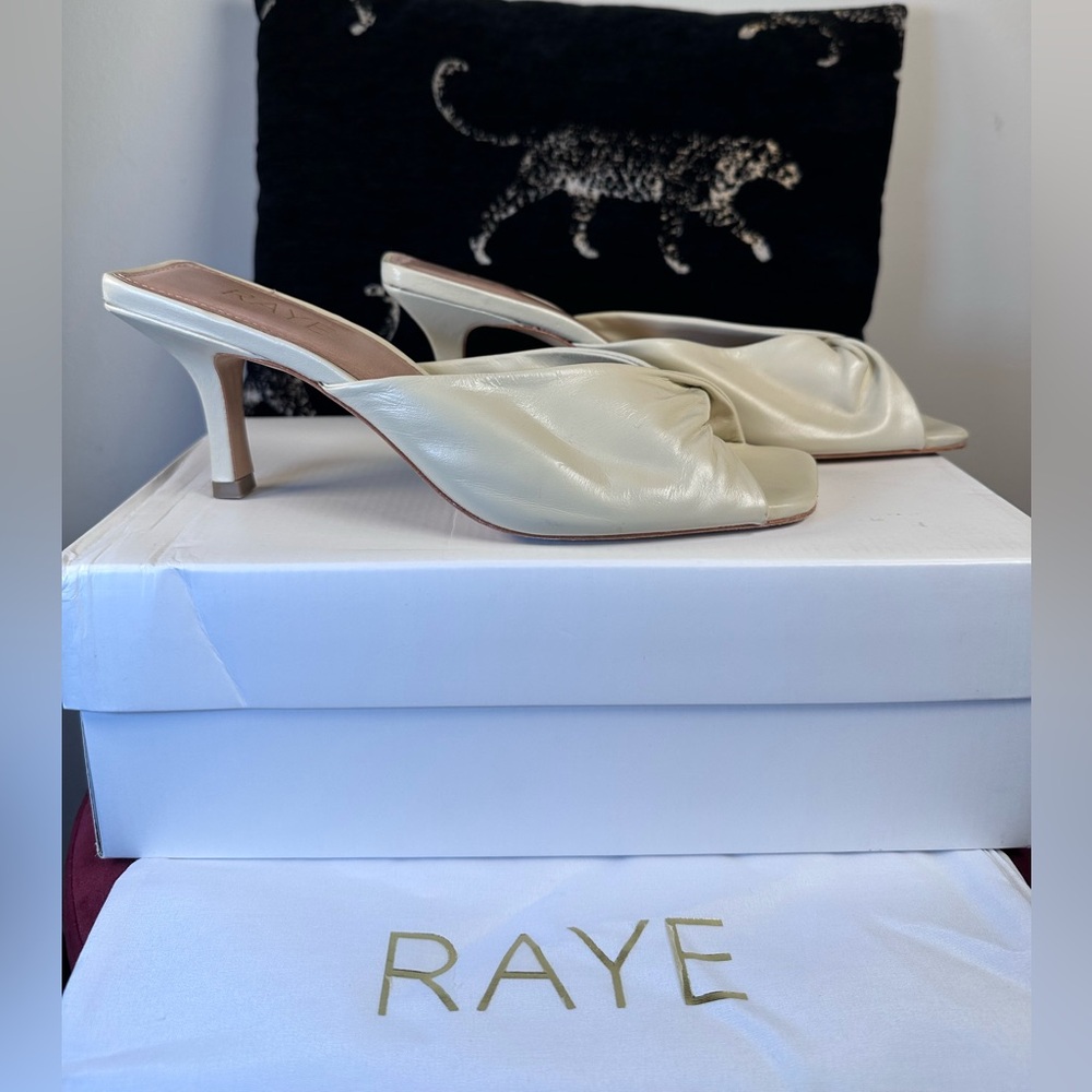 RAYE Dane Heel in Bone White cream leather kitten heel open toe slipper mule - Picture 1 of 9